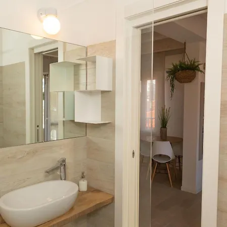Casalina 3 *